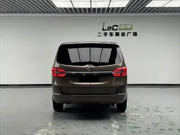 Buick GL8 2018