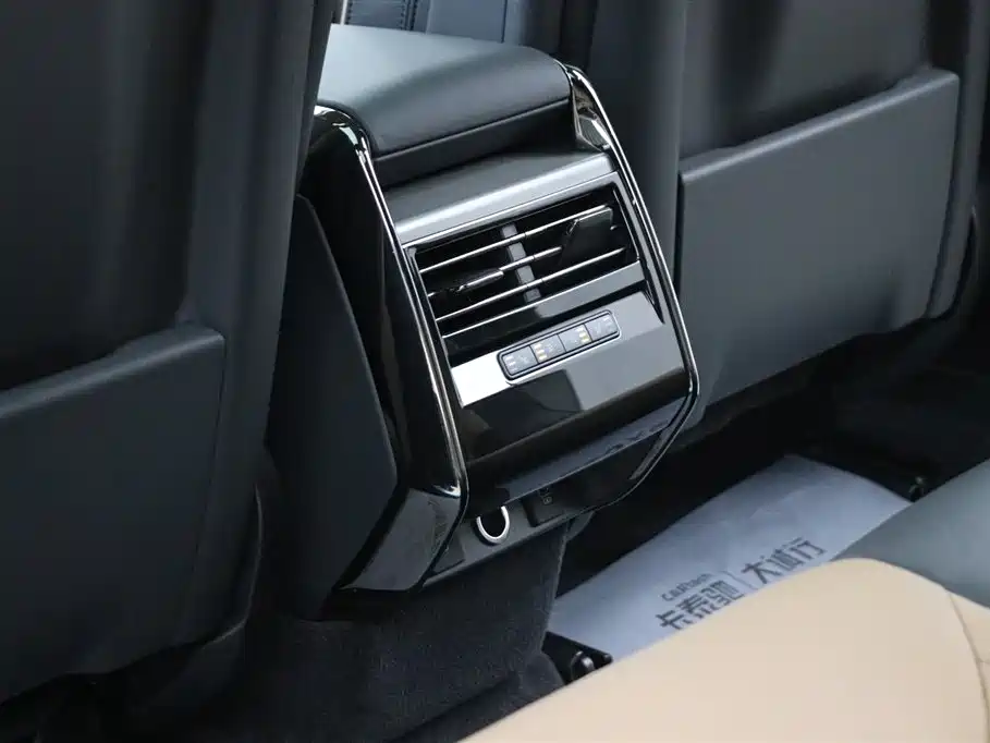 Land Rover Sport 2024 — фото 19