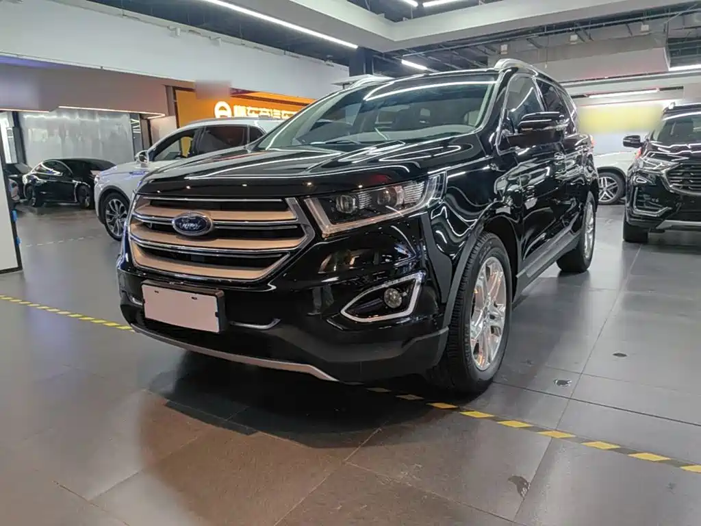 Ford Edge 2017 — фото 1