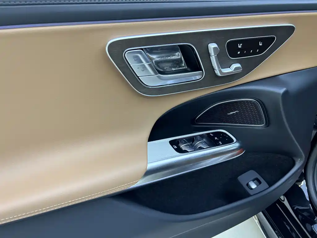 Mercedes-Benz E-Class 2026 — фото 10
