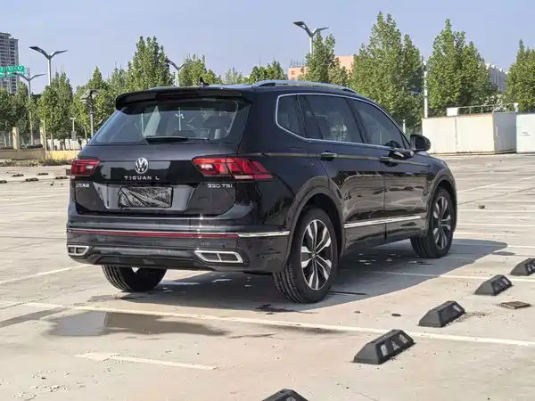 Volkswagen Tiguan L 2025