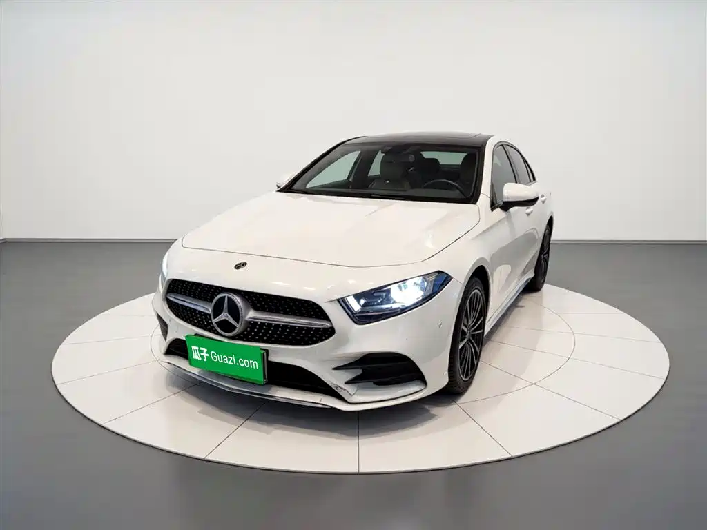 Mercedes-Benz A-Class 2020 — фото 1