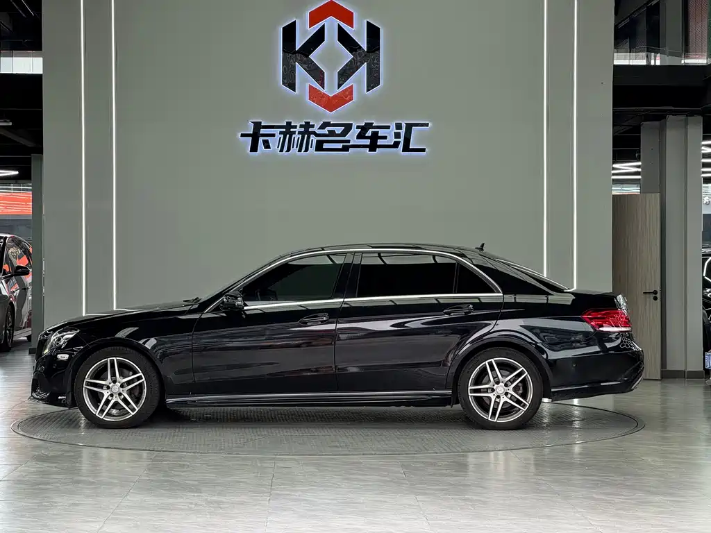 Mercedes-Benz E-Class 2015