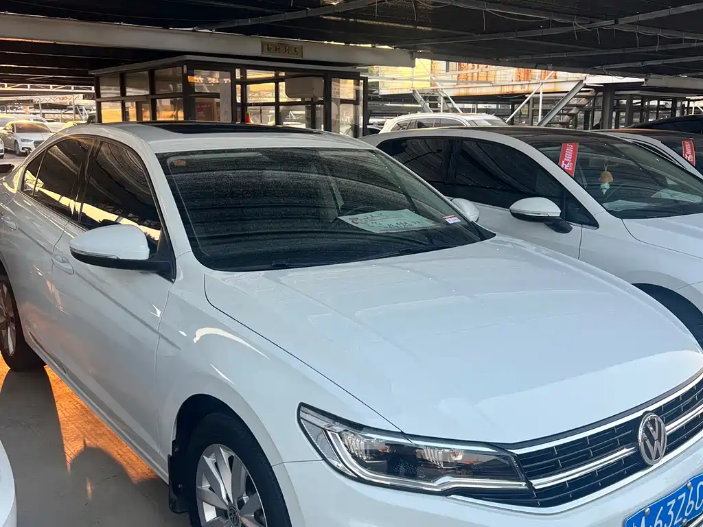 Volkswagen Bora 2021