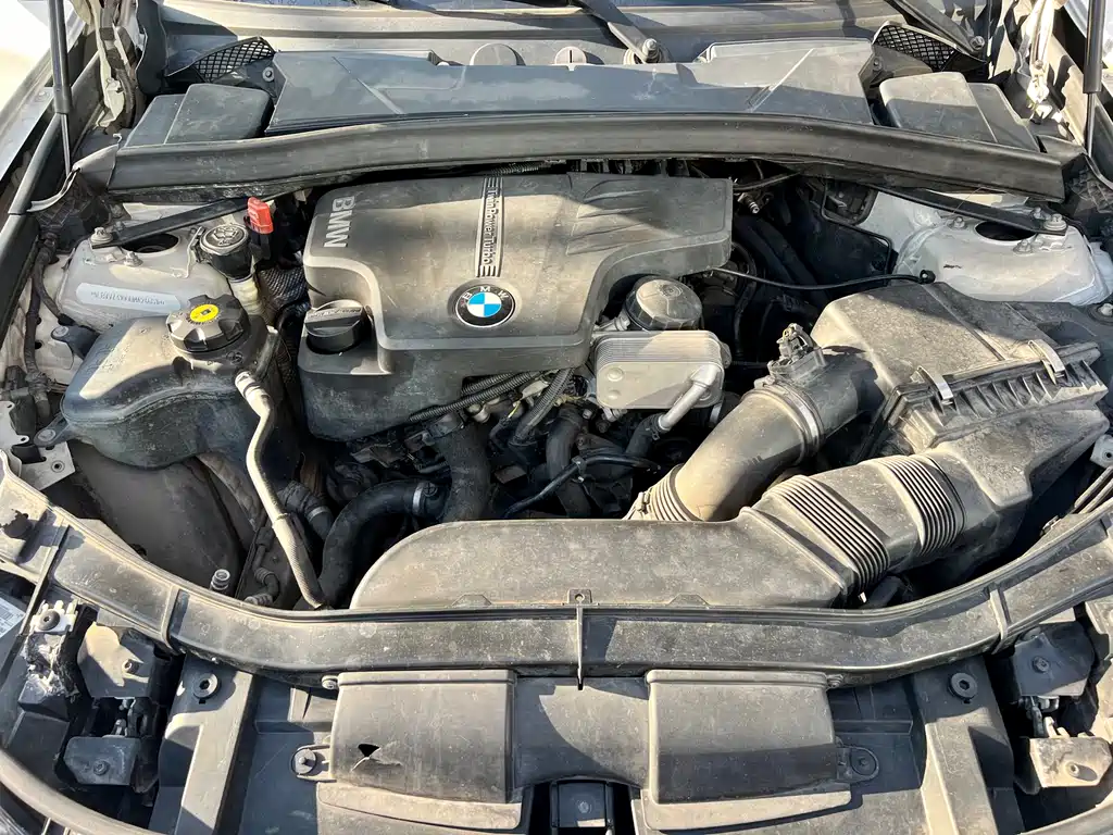 BMW X1 2013 — фото 25
