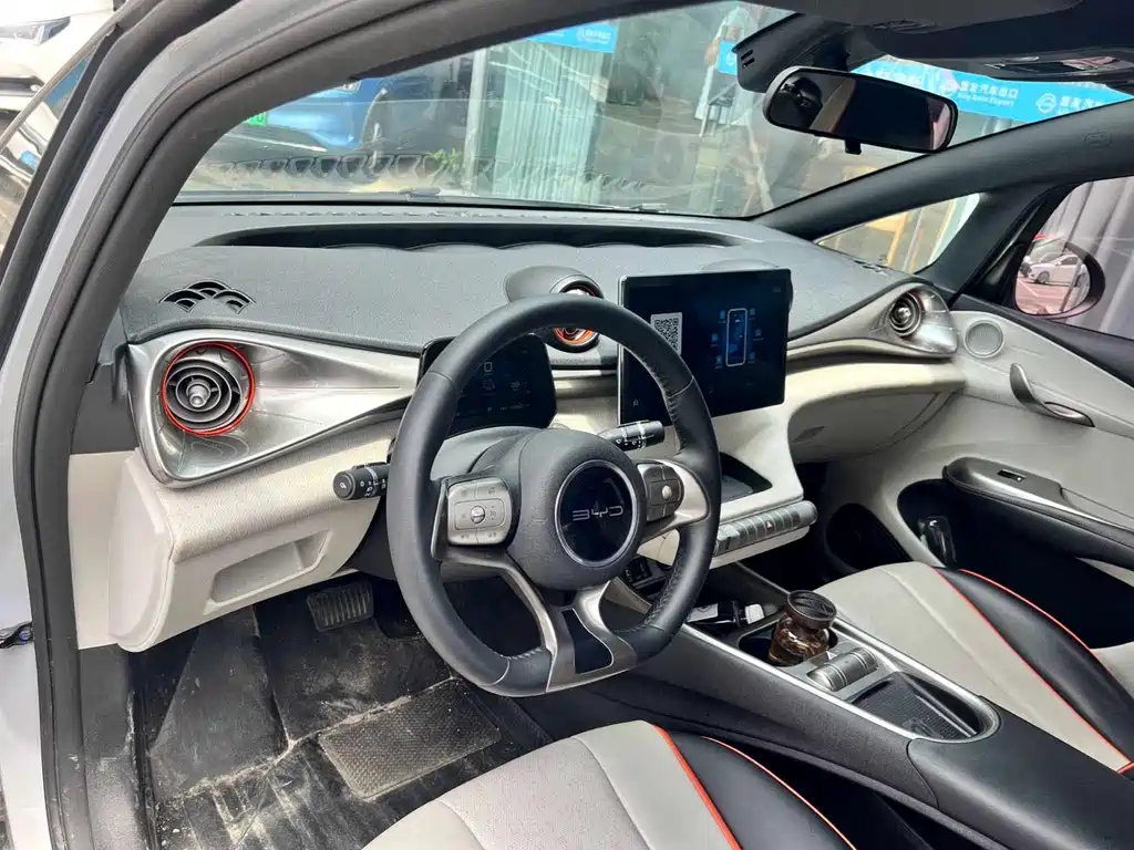 BYD Dolphin 2022