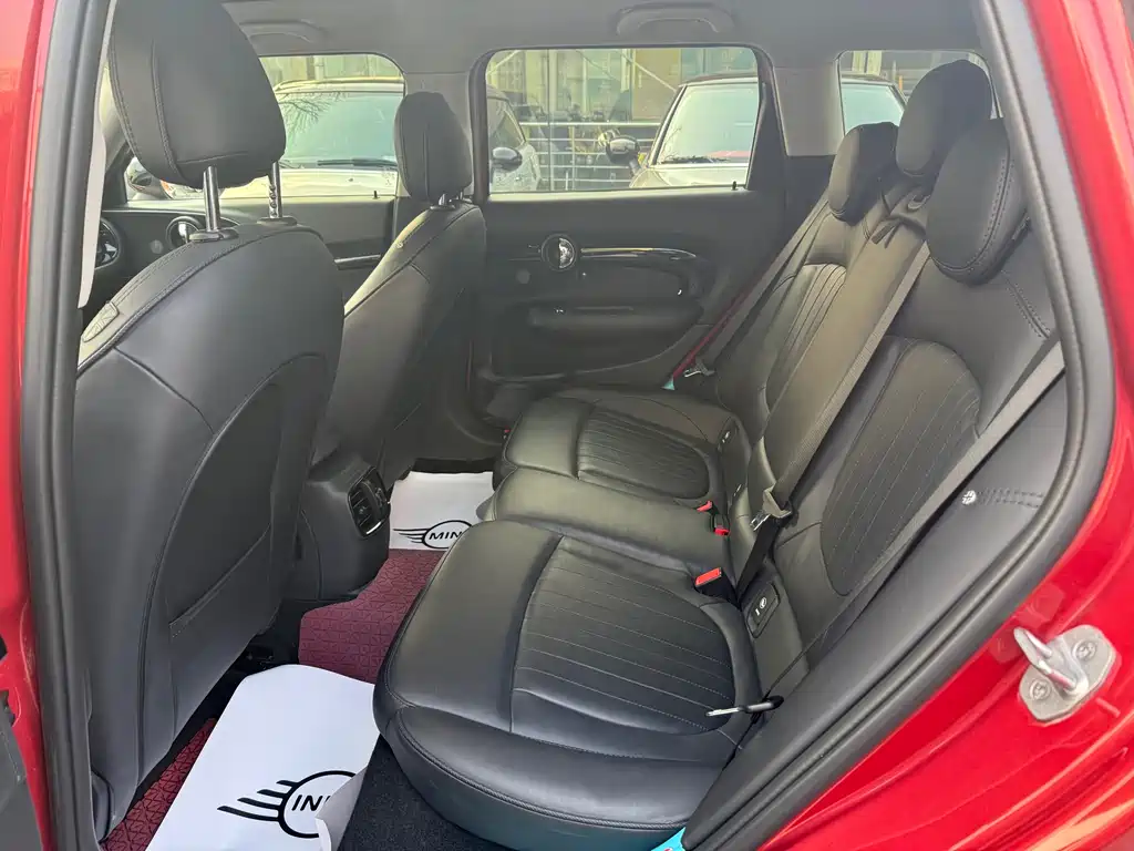 MINI Clubman 2020 — фото 12