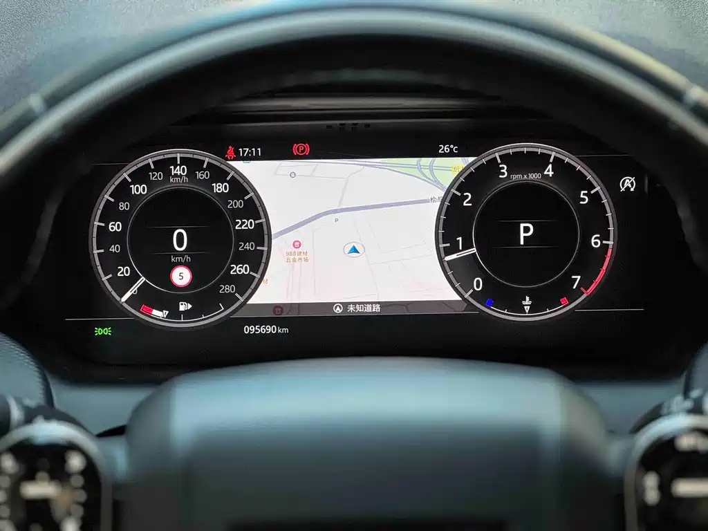 Land Rover Discovery Sport 2021 — фото 16