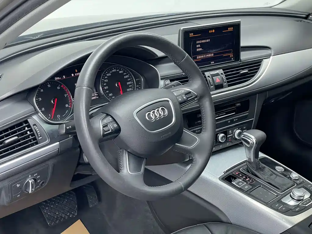 Audi A6L 2014 — фото 16