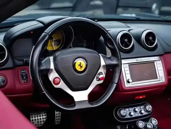 Ferrari California T 2013