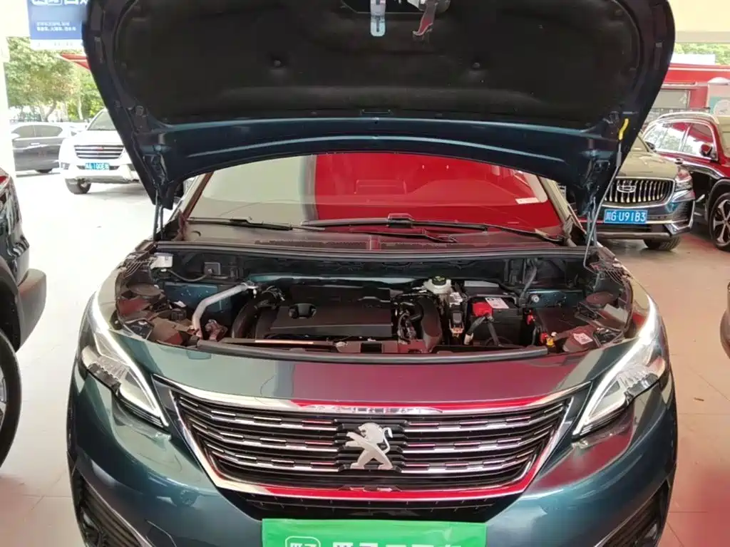 Peugeot 5008 2018 — фото 20