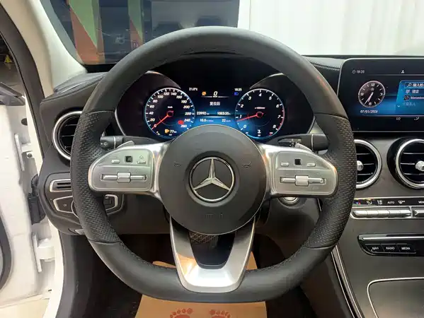 Mercedes-Benz C-Class 2021