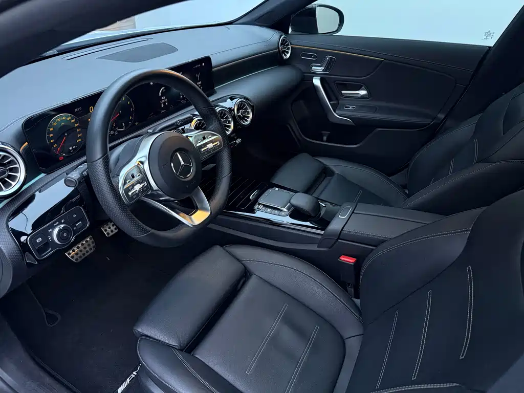 Mercedes-Benz CLA 2023 — фото 8