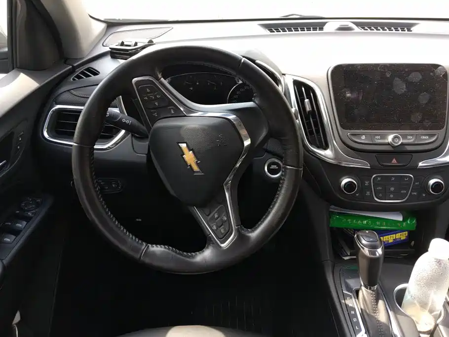 Chevrolet Equinox 2018 — фото 15