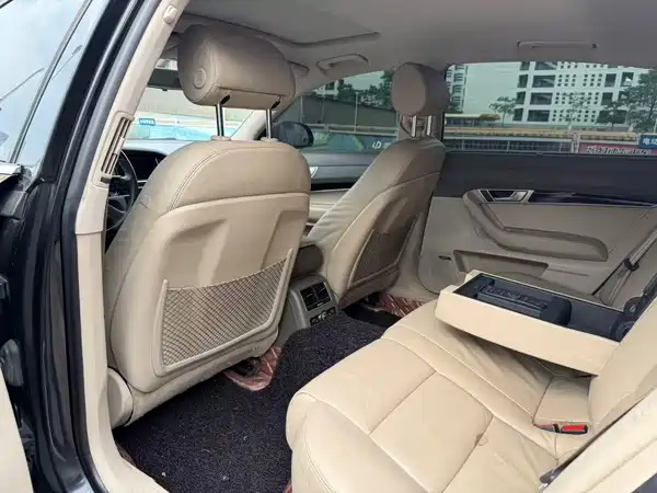 Audi A6L 2009