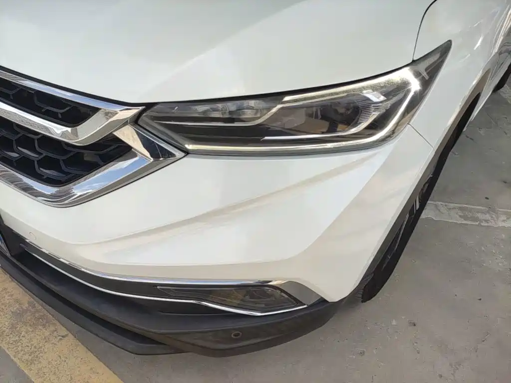 Dongfeng Fengshen AX7 2019 — фото 24