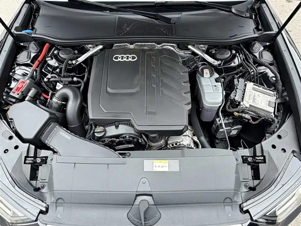 Audi A6L 2024 — фото 11