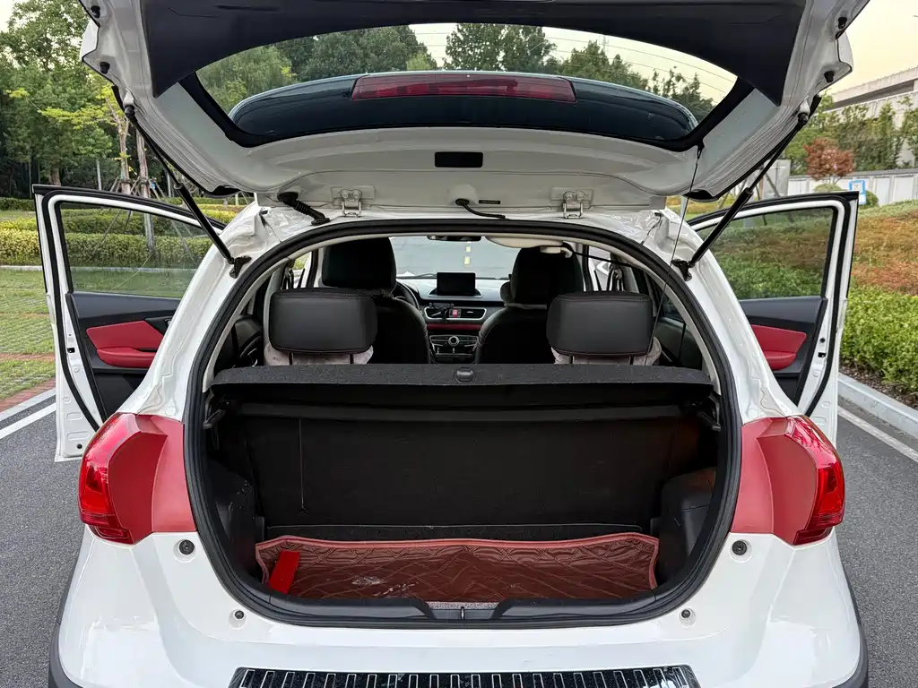 Haval H1 2016 — фото 10