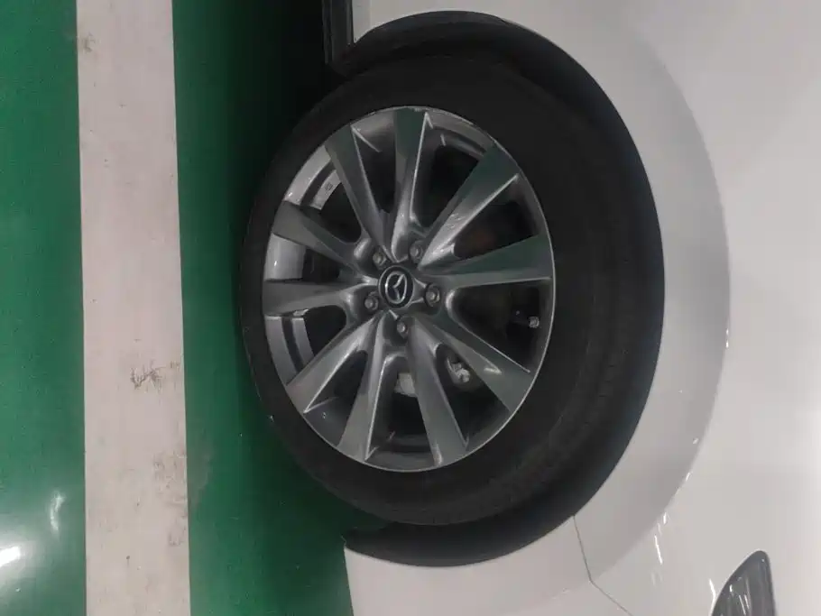 Mazda 3 Axela 2022