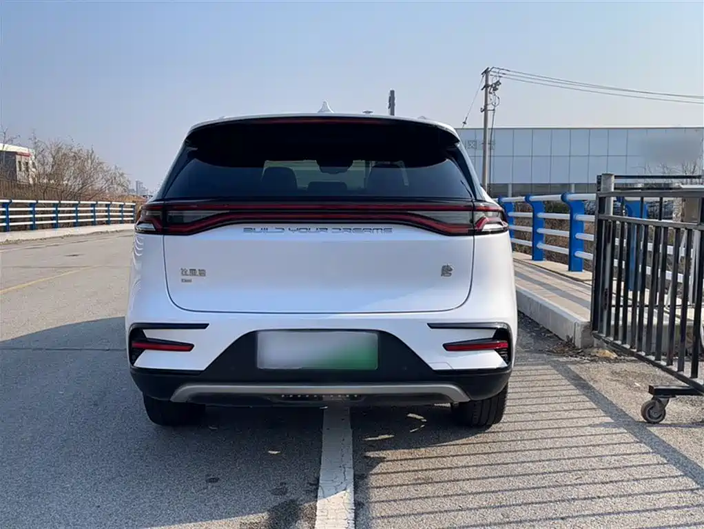 BYD Tang New Energy 2022 — фото 16