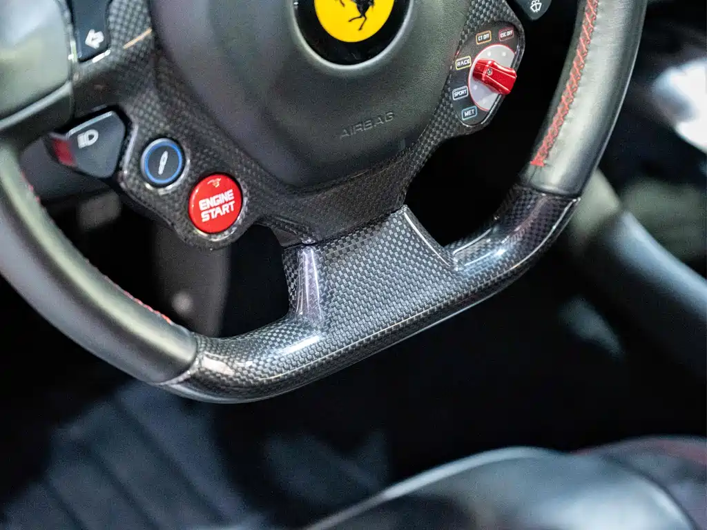 Ferrari F12berlinetta 2017 — фото 12