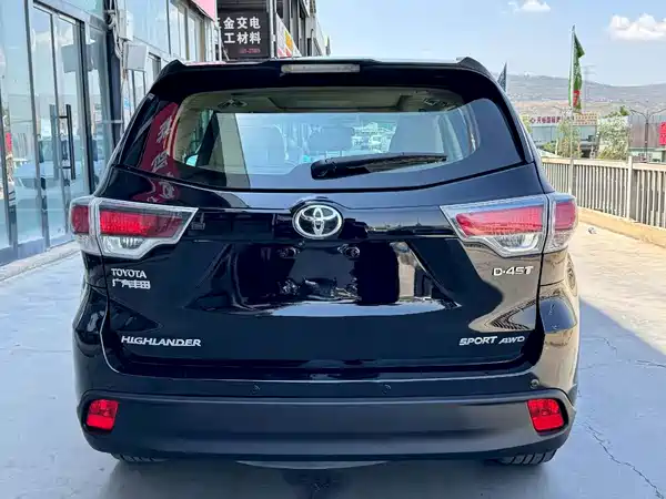 Toyota Highlander 2017