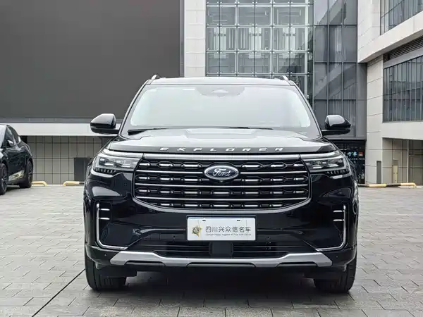Ford Explorer 2025