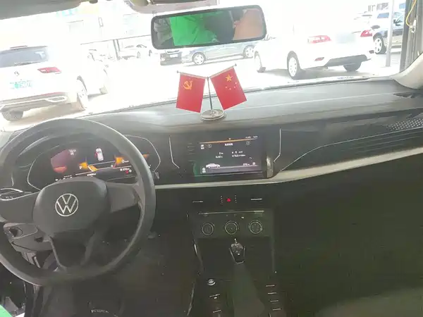 Volkswagen Passat 2022