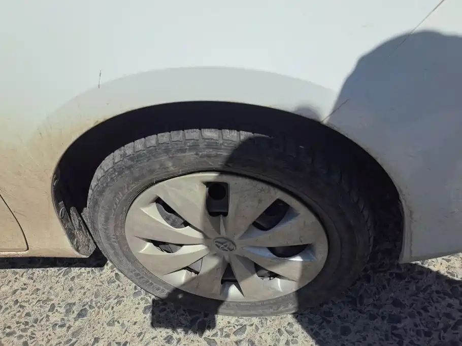 Toyota Yaris L 2016