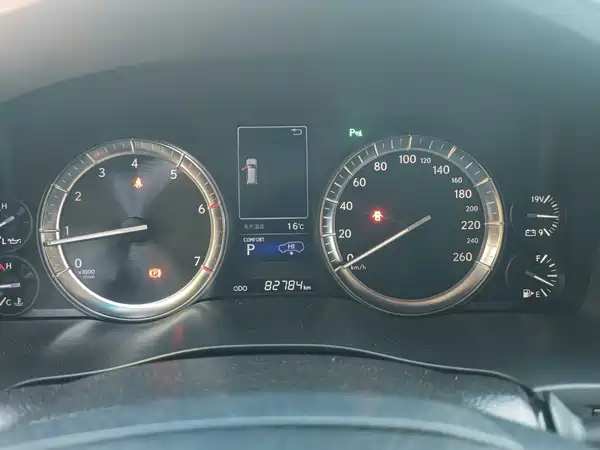 Lexus LX 2017