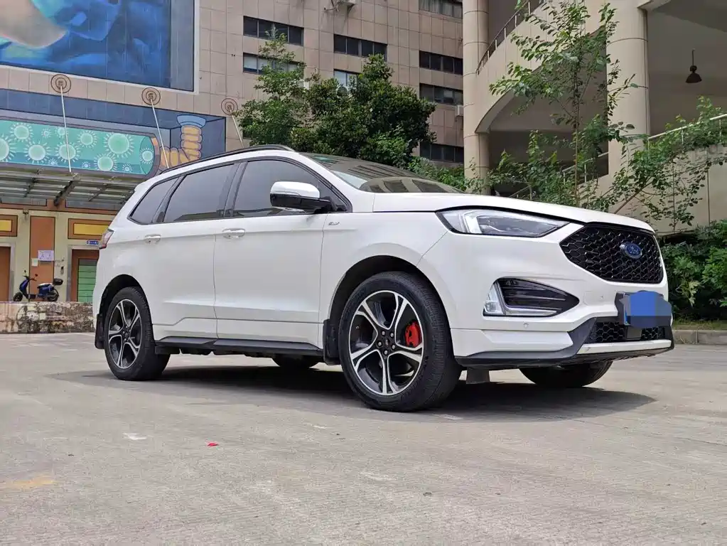 Ford Edge 2019 — фото 3
