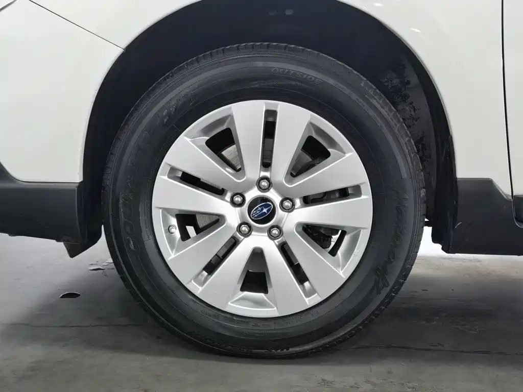 Subaru Outback 2015 — фото 17