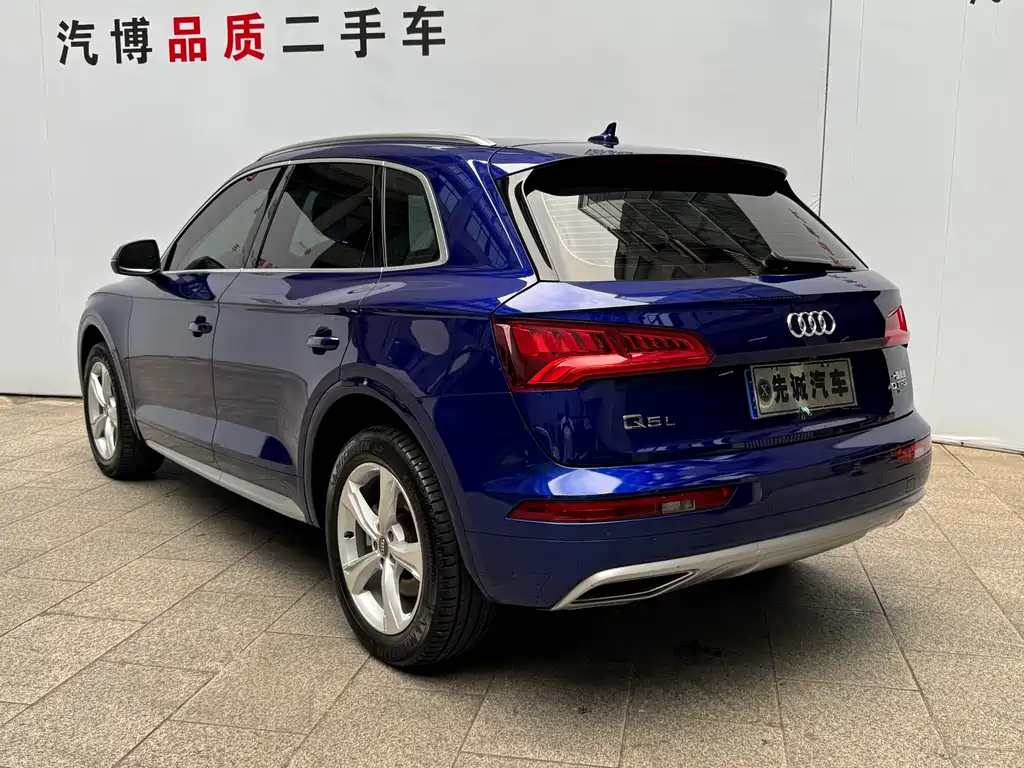 Audi Q5L 2019 — фото 5