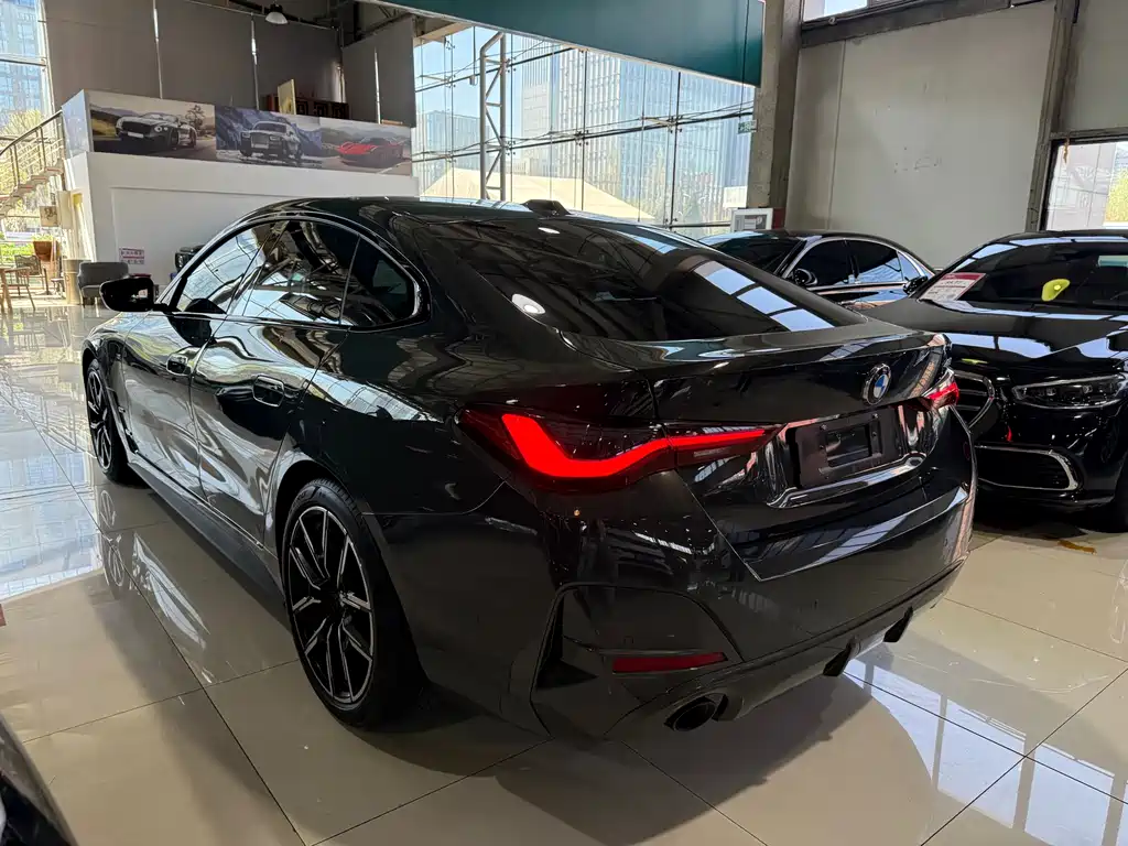 BMW 4 Series 2022 — фото 12