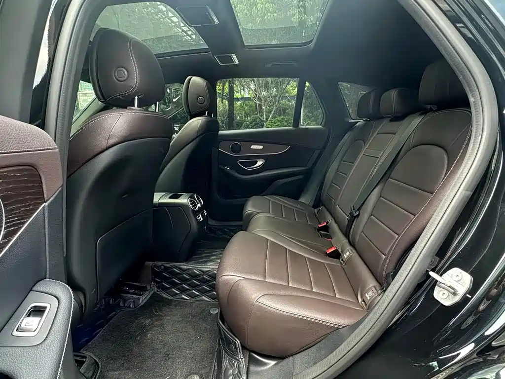 Mercedes-Benz GLC 2022 — фото 12