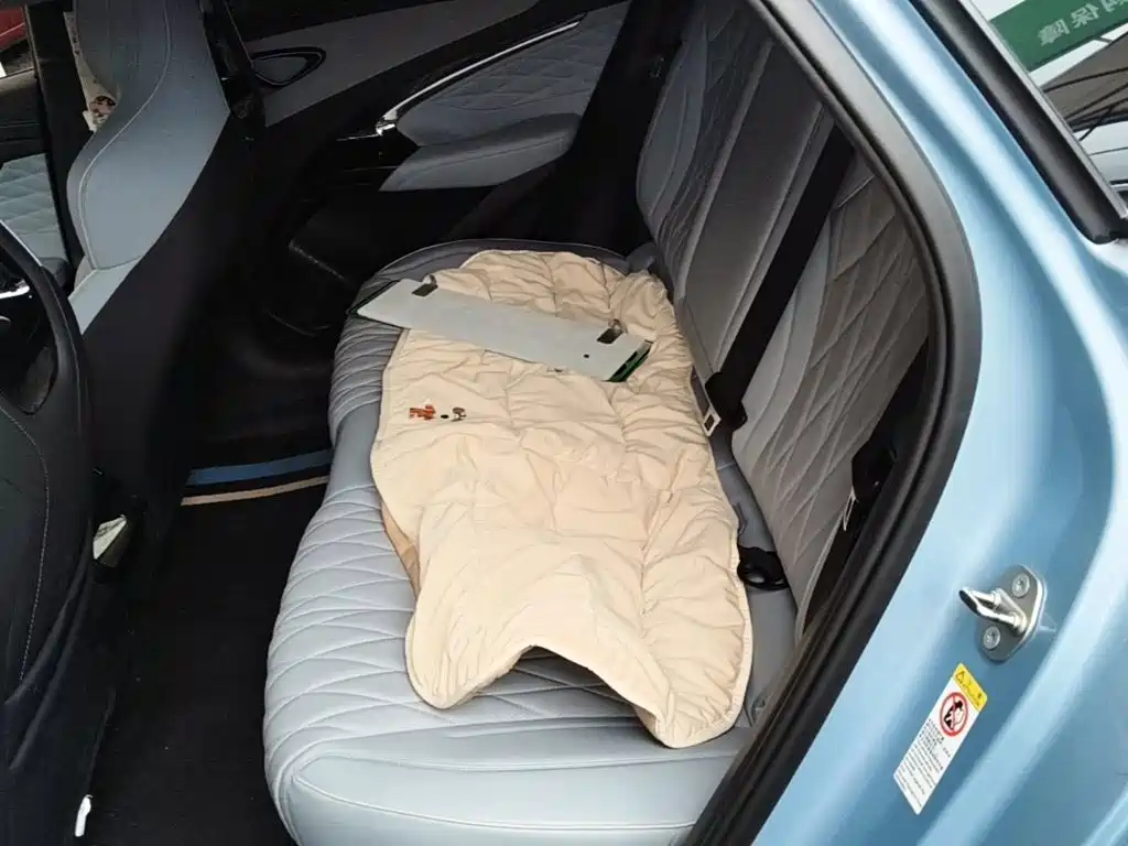 BYD Seal 2023 — фото 17