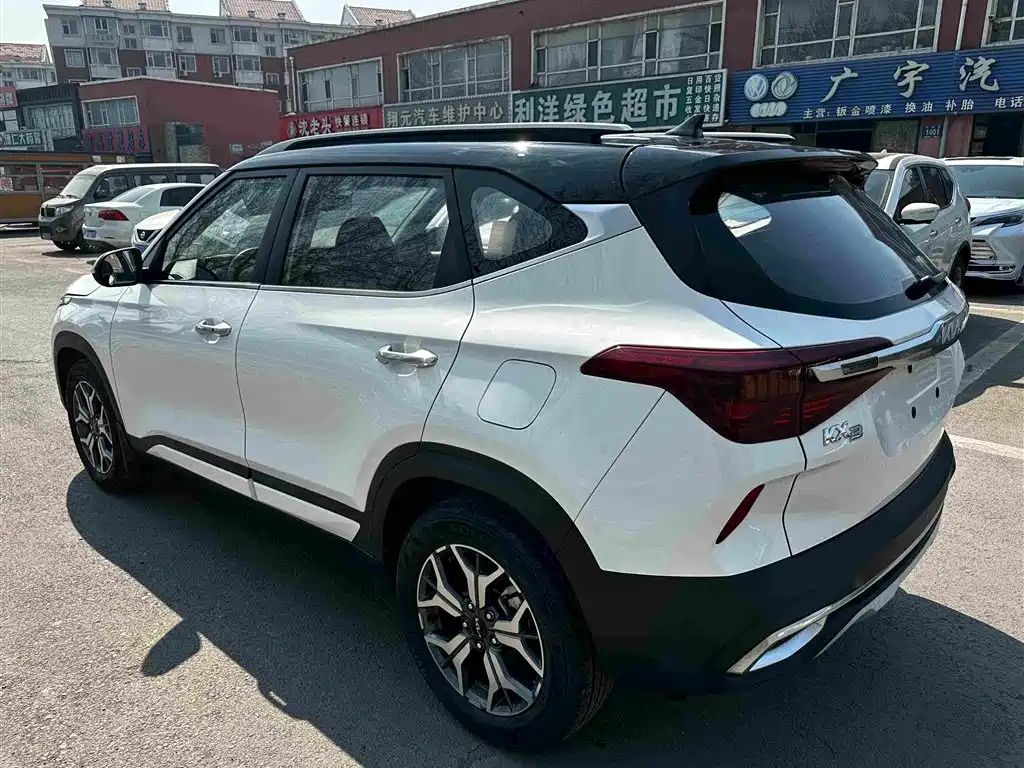 Kia KX3 2021 — фото 15
