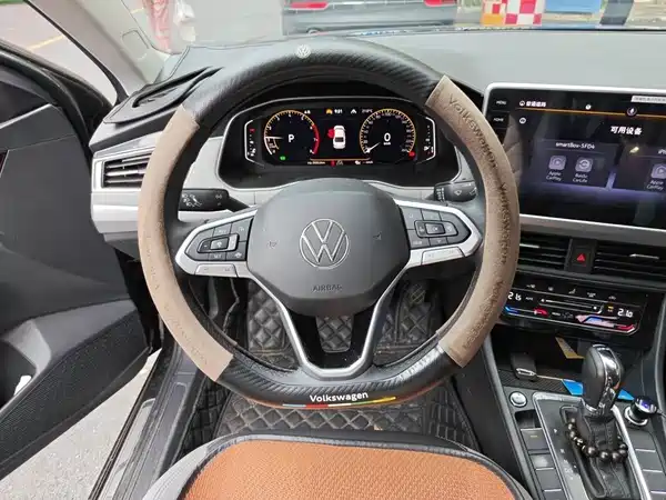 Volkswagen Bora 2022