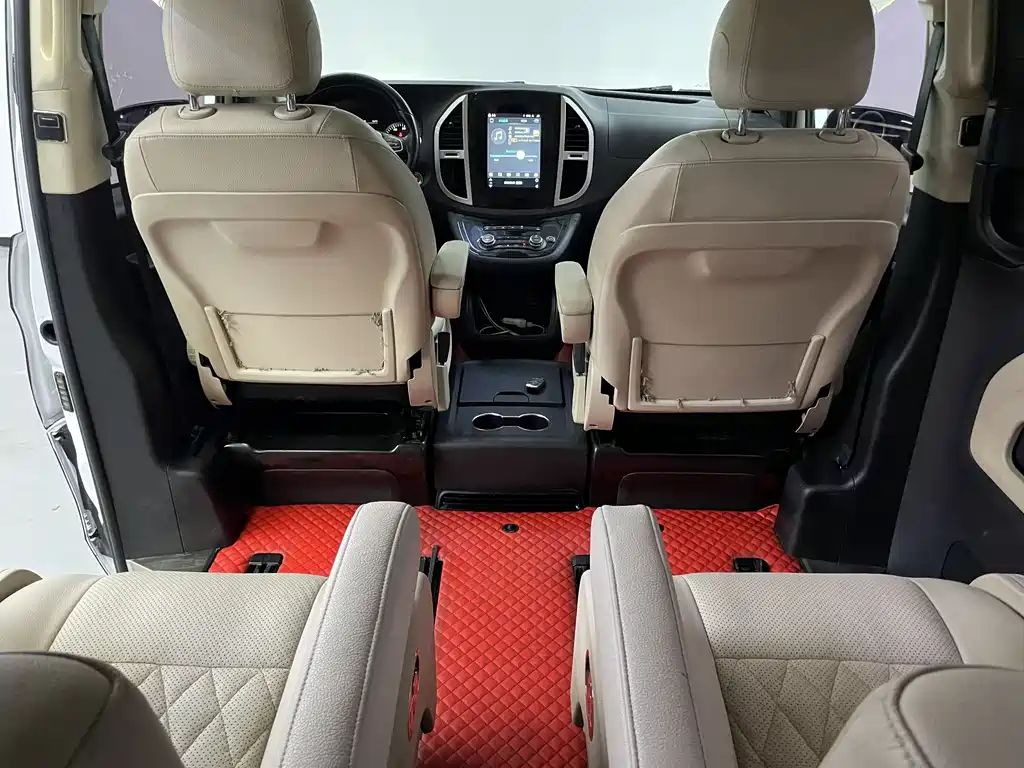 Mercedes-Benz Vito 2017 — фото 16