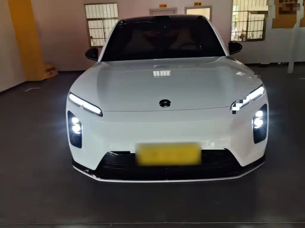 NIO EC6 2025