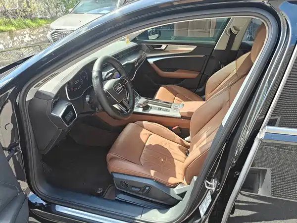 Audi A6L 2020