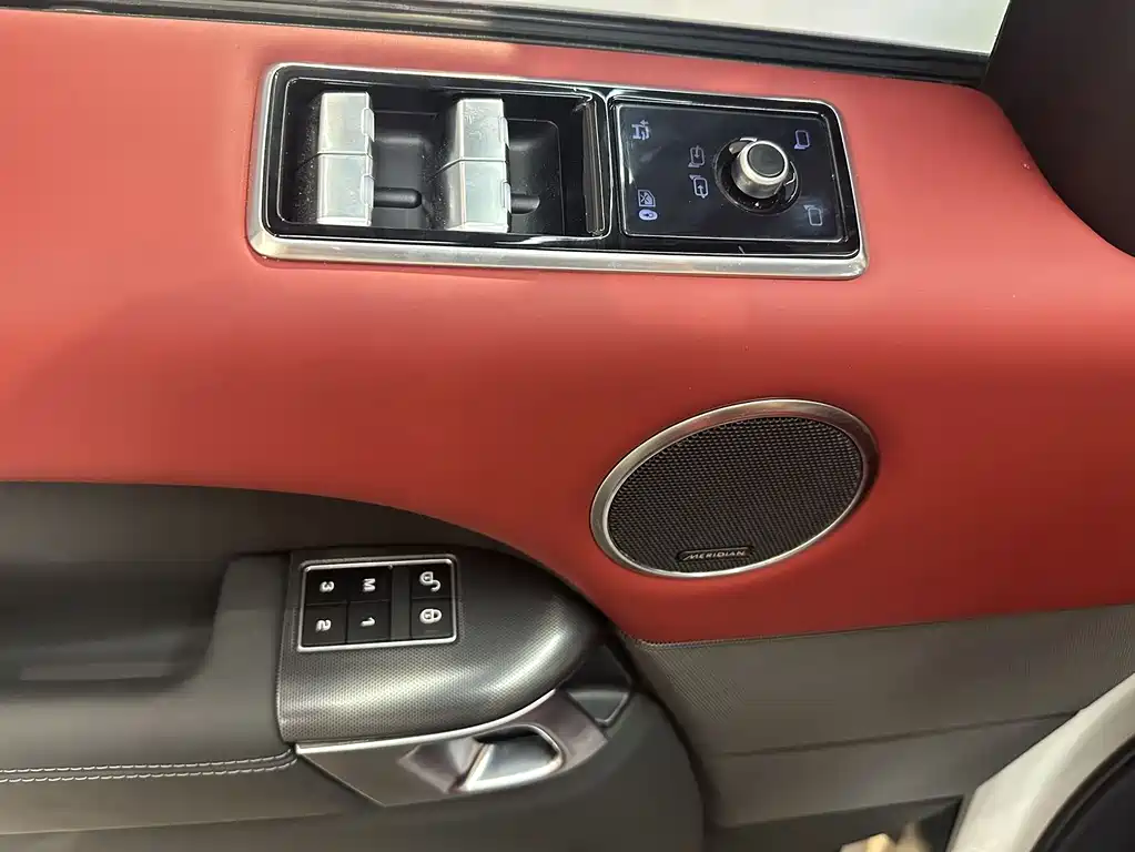 Land Rover Sport 2014 — фото 12