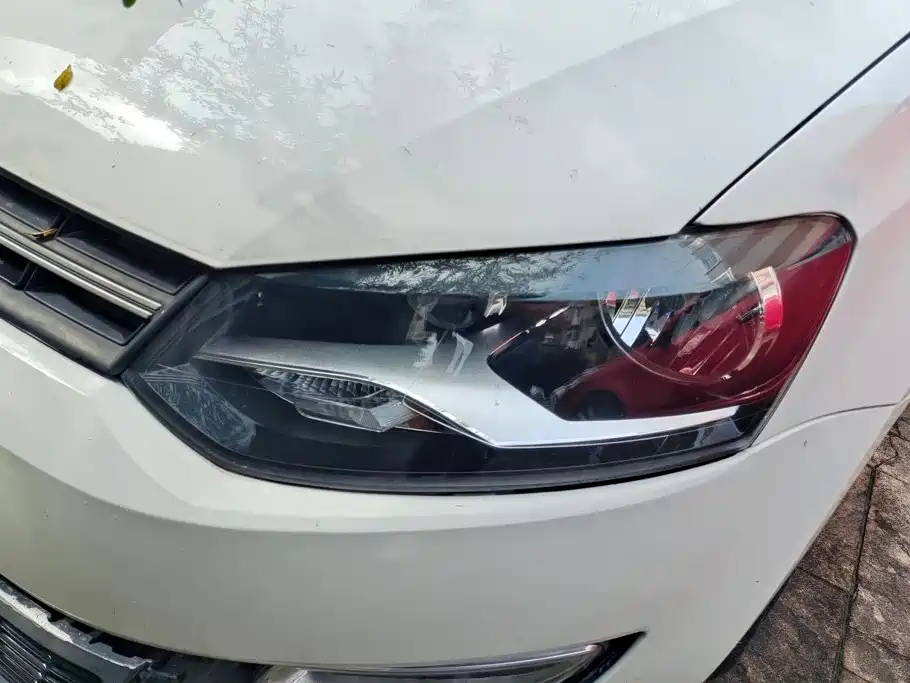 Volkswagen Polo 2013