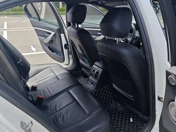 BMW 3 Series 2019