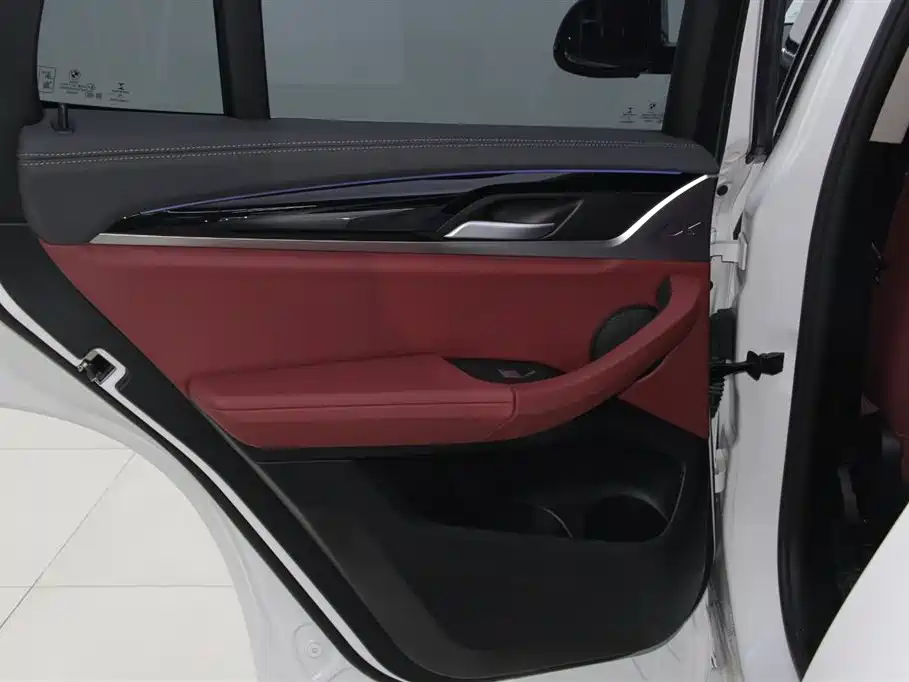 BMW X3 2021 — фото 18