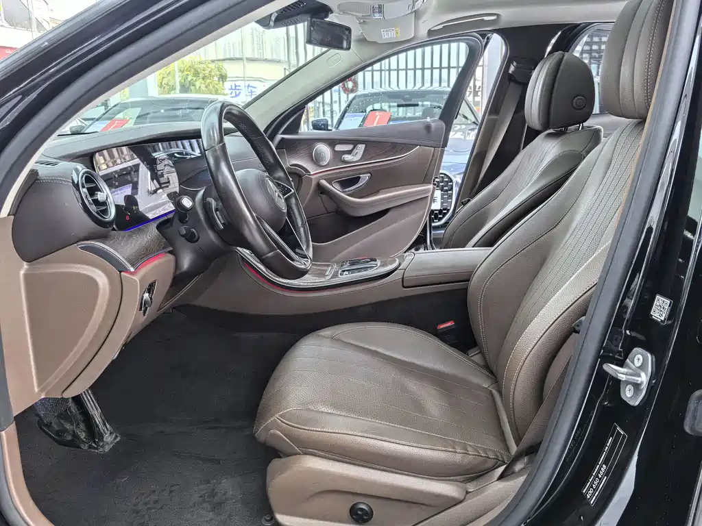 Mercedes-Benz E-Class 2023 — фото 5