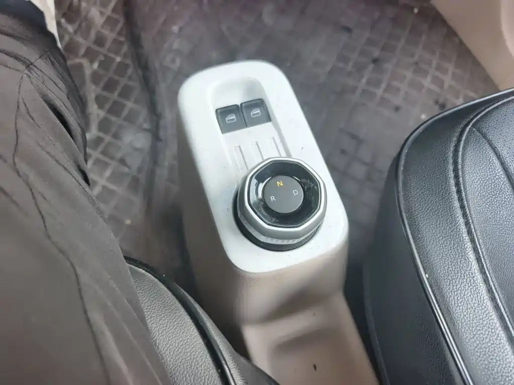 Geely Galaxy Panda 2024 — фото 10