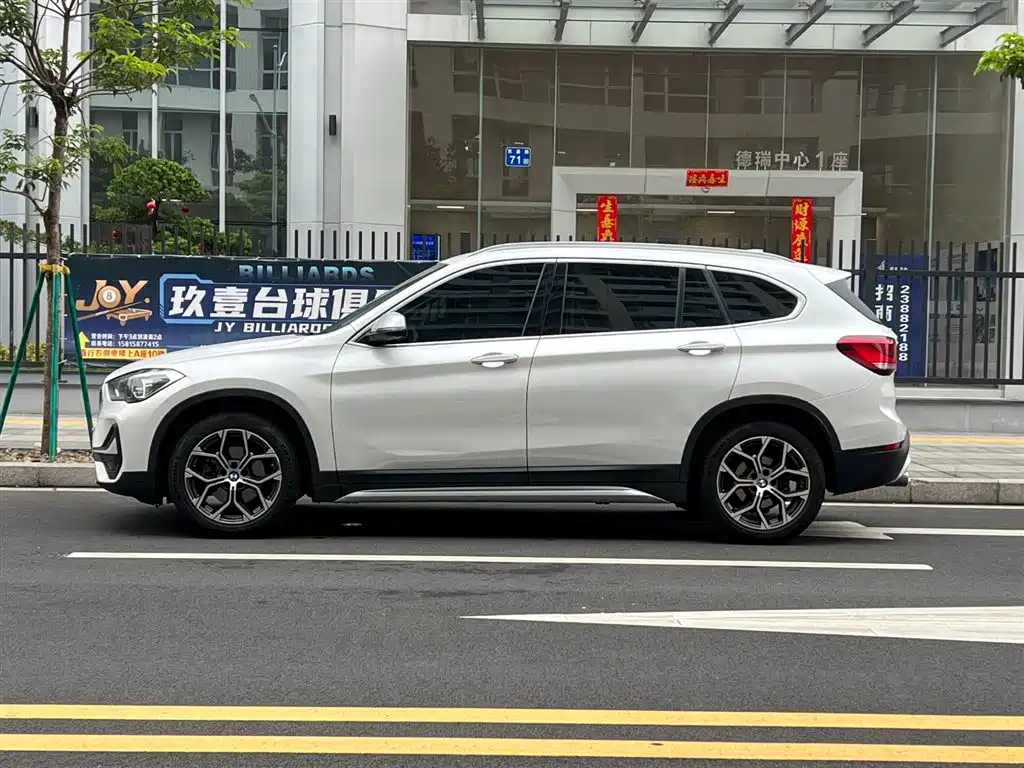 BMW X1 2021 — фото 26