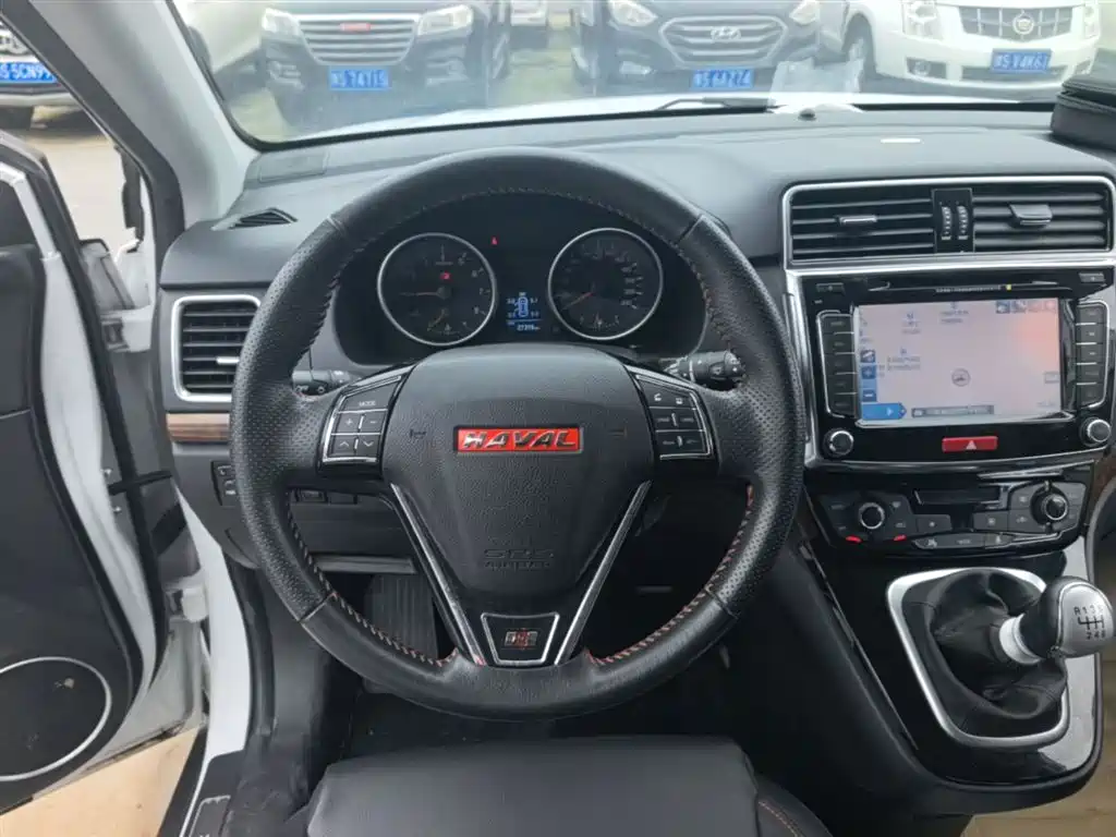 Haval H6 2015 — фото 11