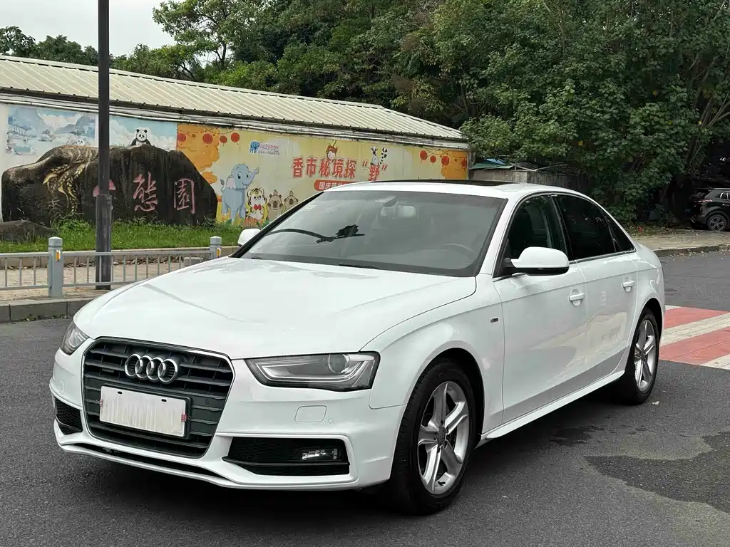 Audi A4L 2015 — фото 1